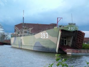 LST 393